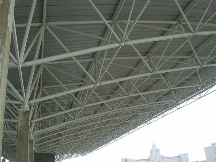 新沂学院体育场网架工程