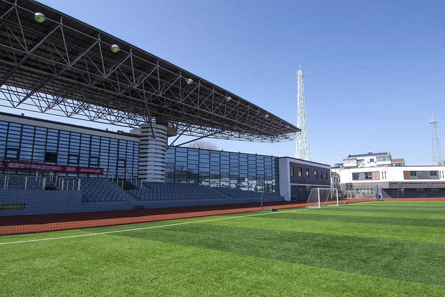 新沂体育场看台网架工程